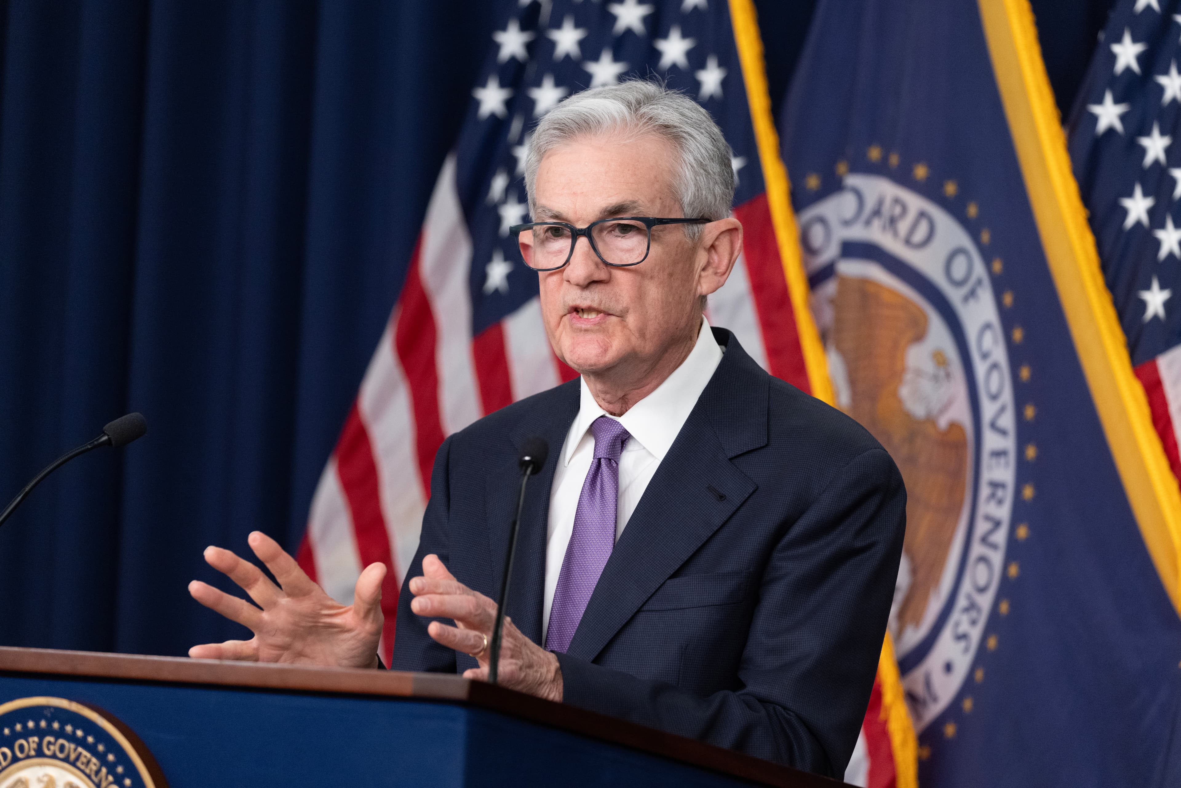 미국 기준금리 인상, 드디어 끝낸다 썸네일 이미지