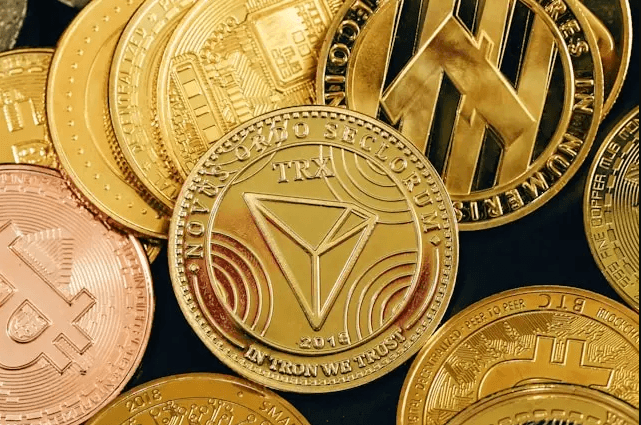 [이슈] 기업도, 은행도 푹 빠진 ‘스테이블코인 열풍' 썸네일 이미지