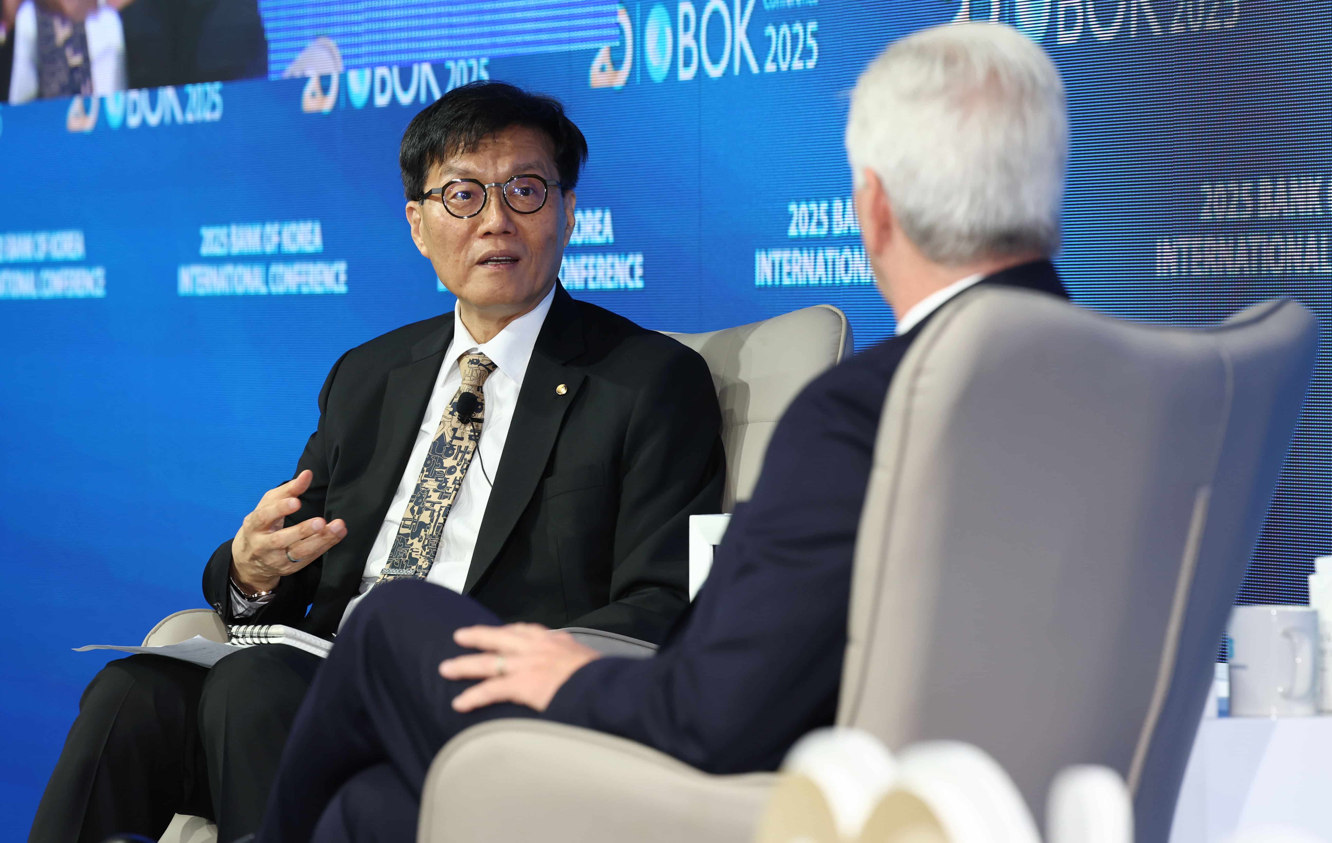 스테이블코인, 한국은행 총재와 대통령의 생각이 다르다고? 썸네일 이미지